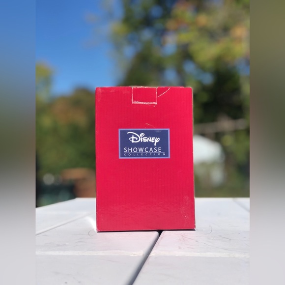 Disney showcase collection Mickey Mouse ceramic figure statue NWT and box - Picture 7 of 9